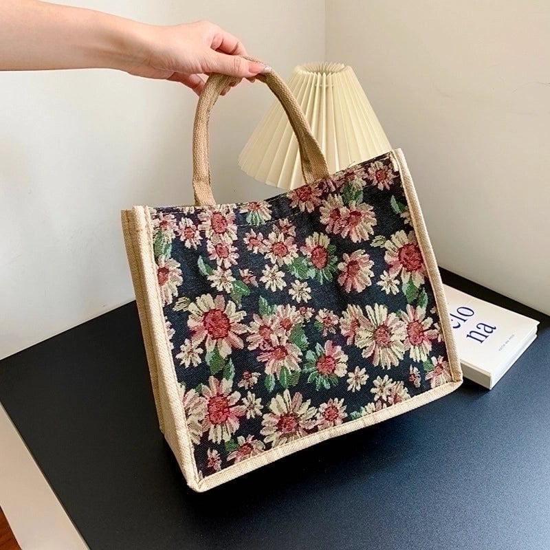 Women's Medium All Seasons Canvas Fashion Tote Bag