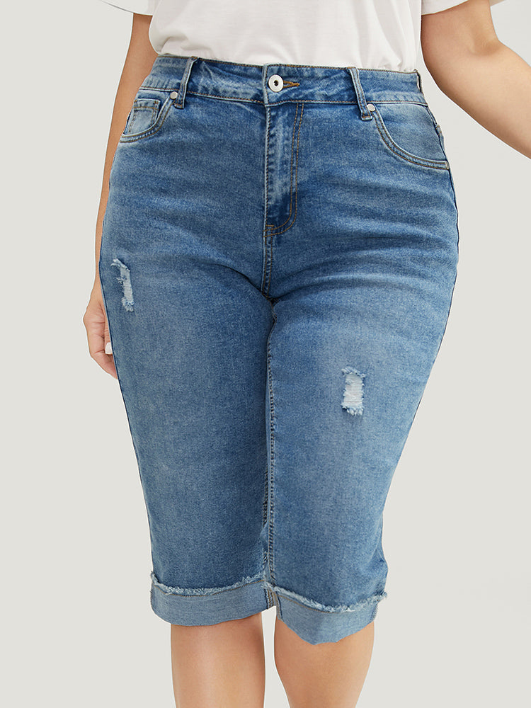 Moderately Stretchy Roll Hem Ripped Knee Denim Shorts