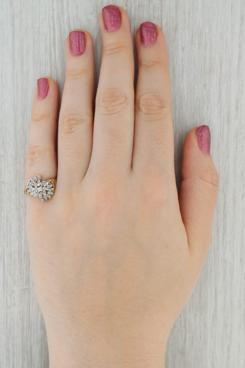 0.32ctw Diamond Cluster Swirl Ring 10k Yellow Gold Size 7.5