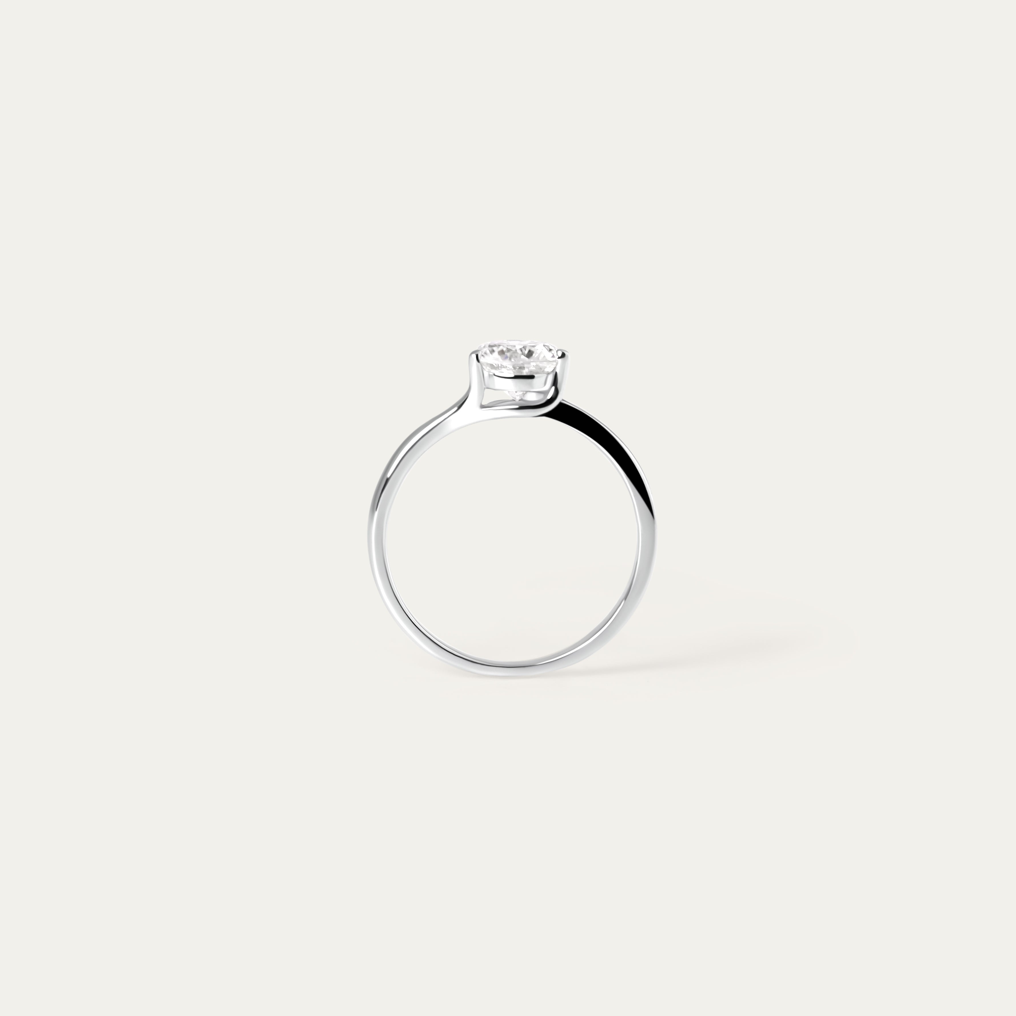 Andra 1.0ct Moissanite Ring (925 Sterling Silver. Size 8)