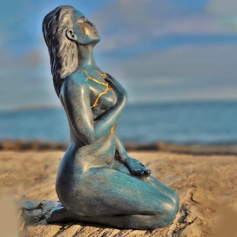 Goddess of HealingStatue