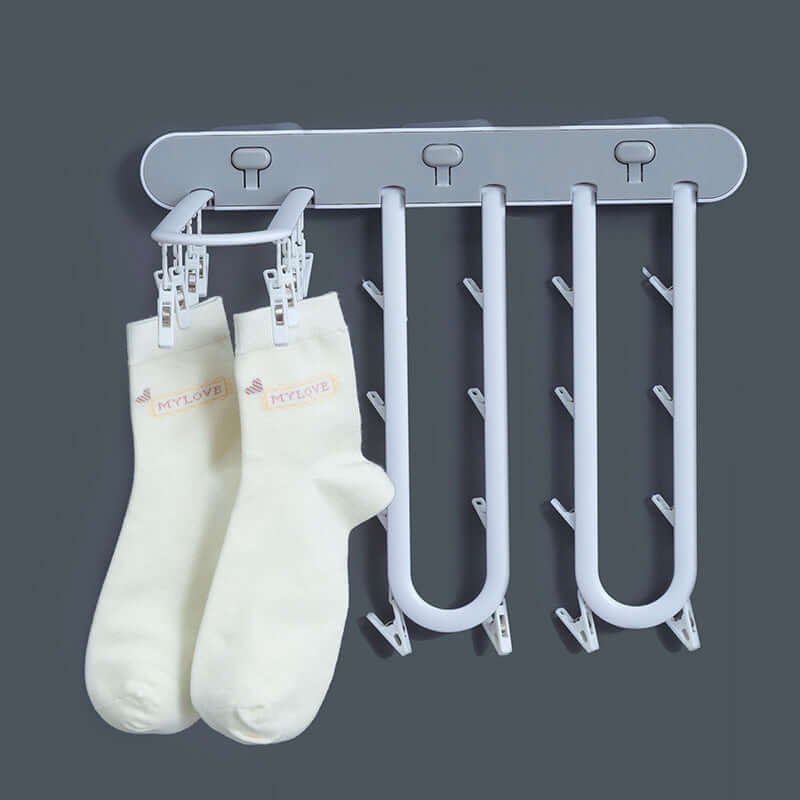 Multi-Clip hanging clothes hanger