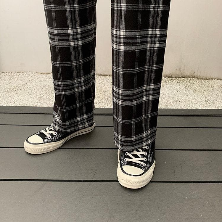 Wide-Leg Plaid Pants