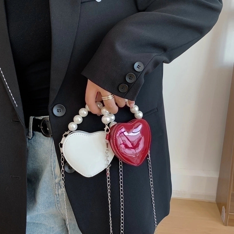 Women's Small Pu Leather Heart Shape Streetwear Pearl Heart-shaped Zipper Crossbody Bag