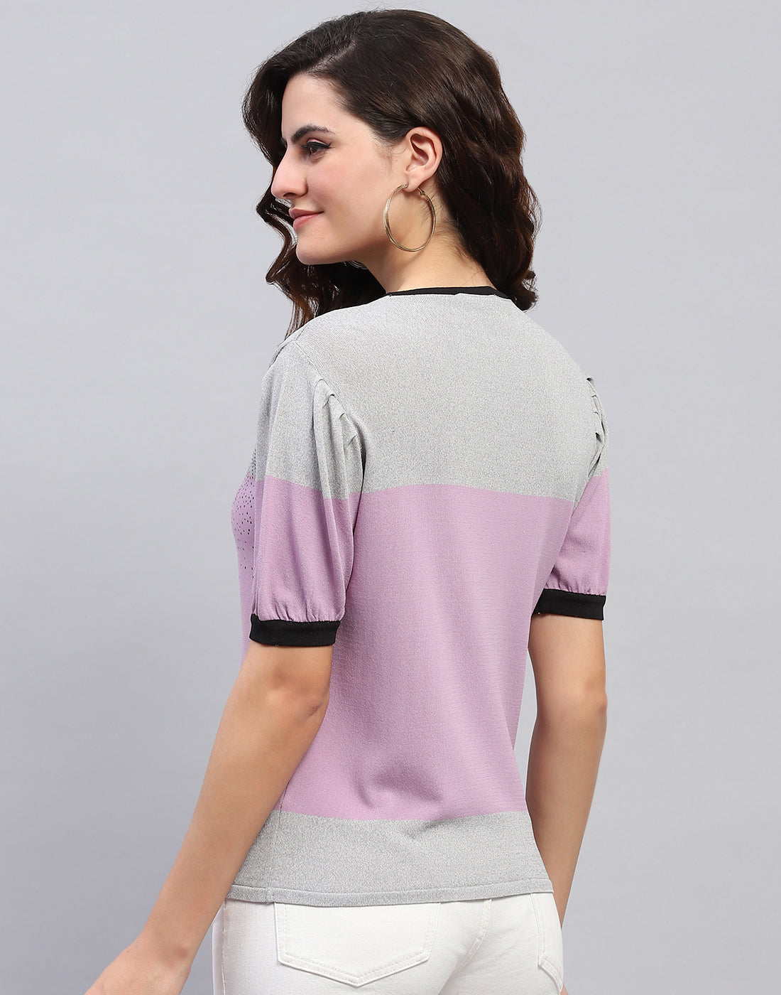 Women Grey Colourblocked Round Neck Half Sleeve Top