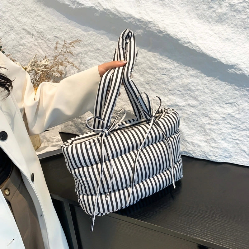 Women's Nylon Stripe Vintage Style Classic Style Stripe Square Zipper Tote Bag