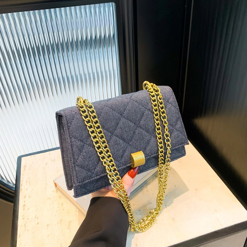 Women's Pu Leather Solid Color Lingge Streetwear Square Lock Clasp Shoulder Bag Crossbody Bag