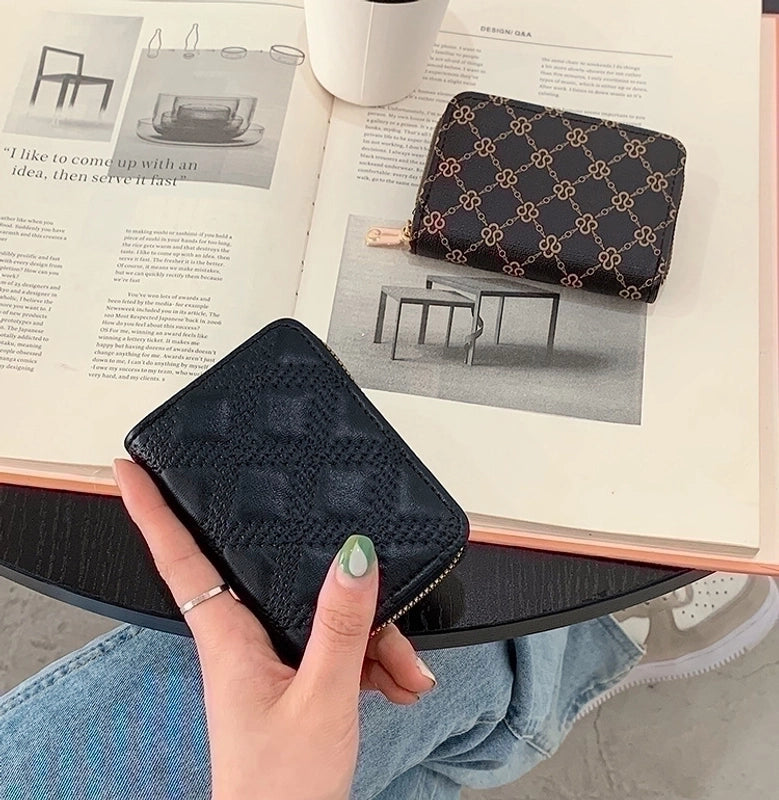 Unisex Solid Color Pu Leather Zipper Wallets