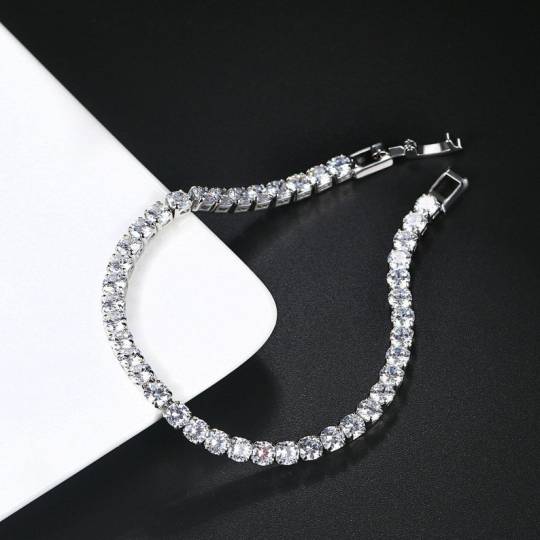 🔥 49% OFF🎁Sparkling Moissanite Bracelet❤️BUY 2 FREE SHIPPING NOW!