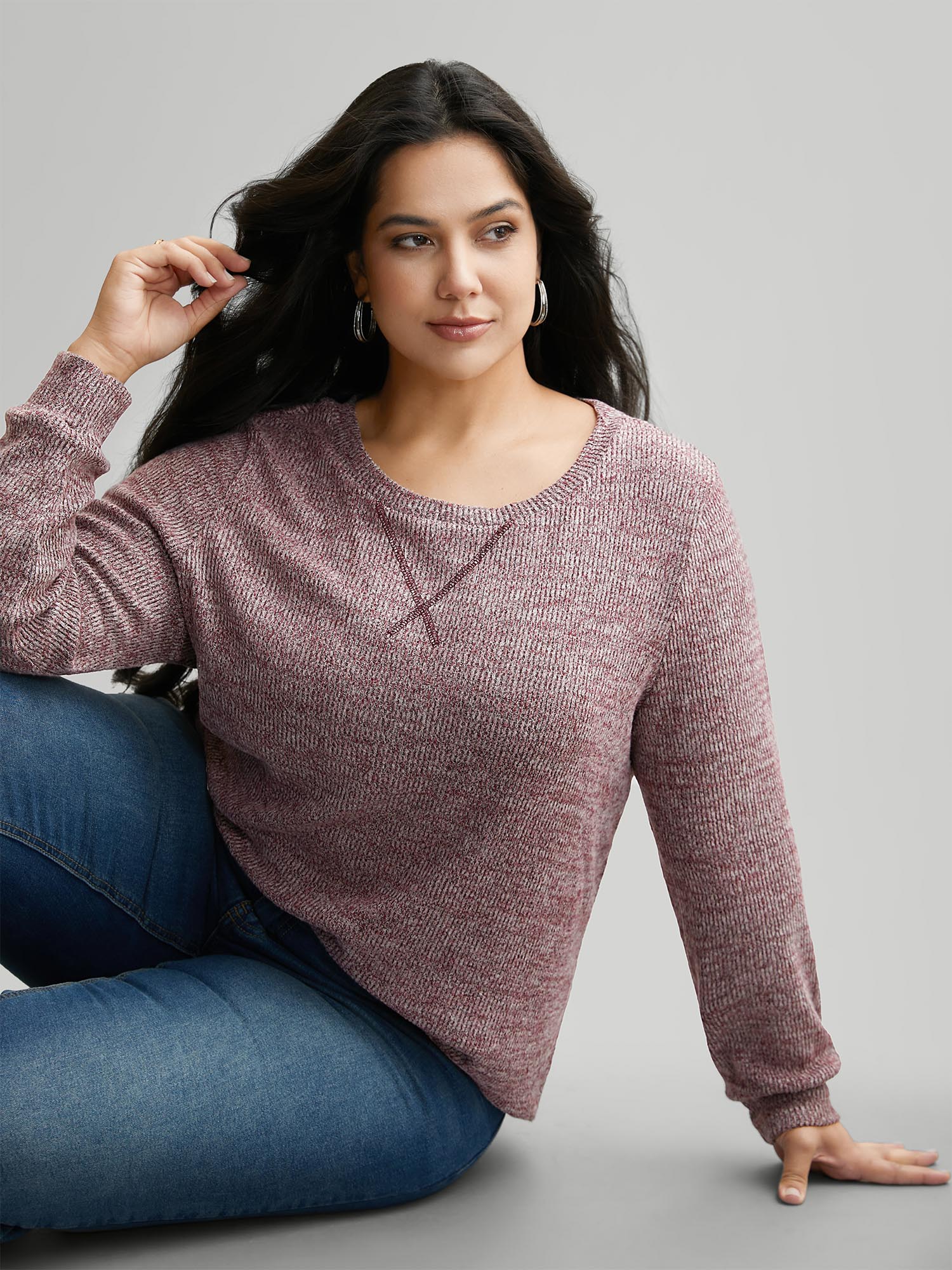 Solid Heather Round Neck Stitch Sweatshirt