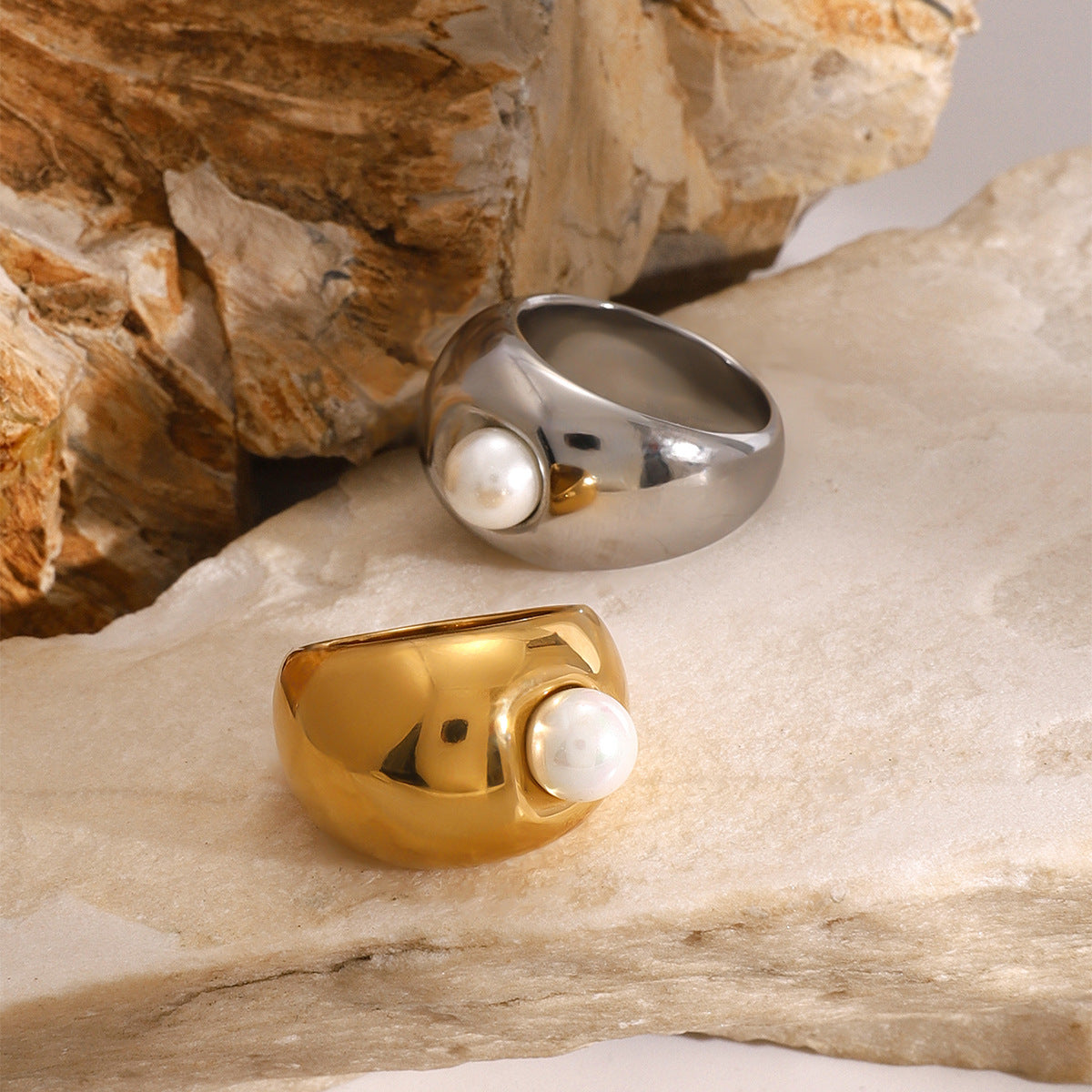 Vintage Stainless Steel Exaggerated Pearl Ring Ring Titanium Steel Bracelet Ring