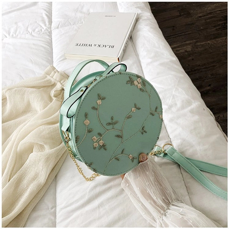 Women's All Seasons Pu Leather Flower Vintage Style Heart-shaped Zipper Handbag