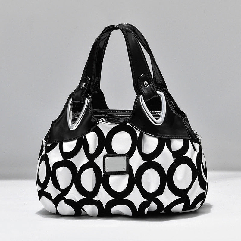 Autumn And Winter New Fashion Fashion Color Simple Shoulder Bag Large Capacity Mother Handbag Bag One-piece Generation