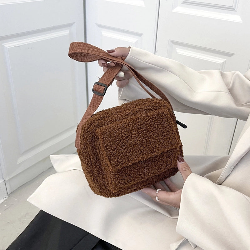 Women's Medium Plush Solid Color Fashion Square Zipper Crossbody Bag