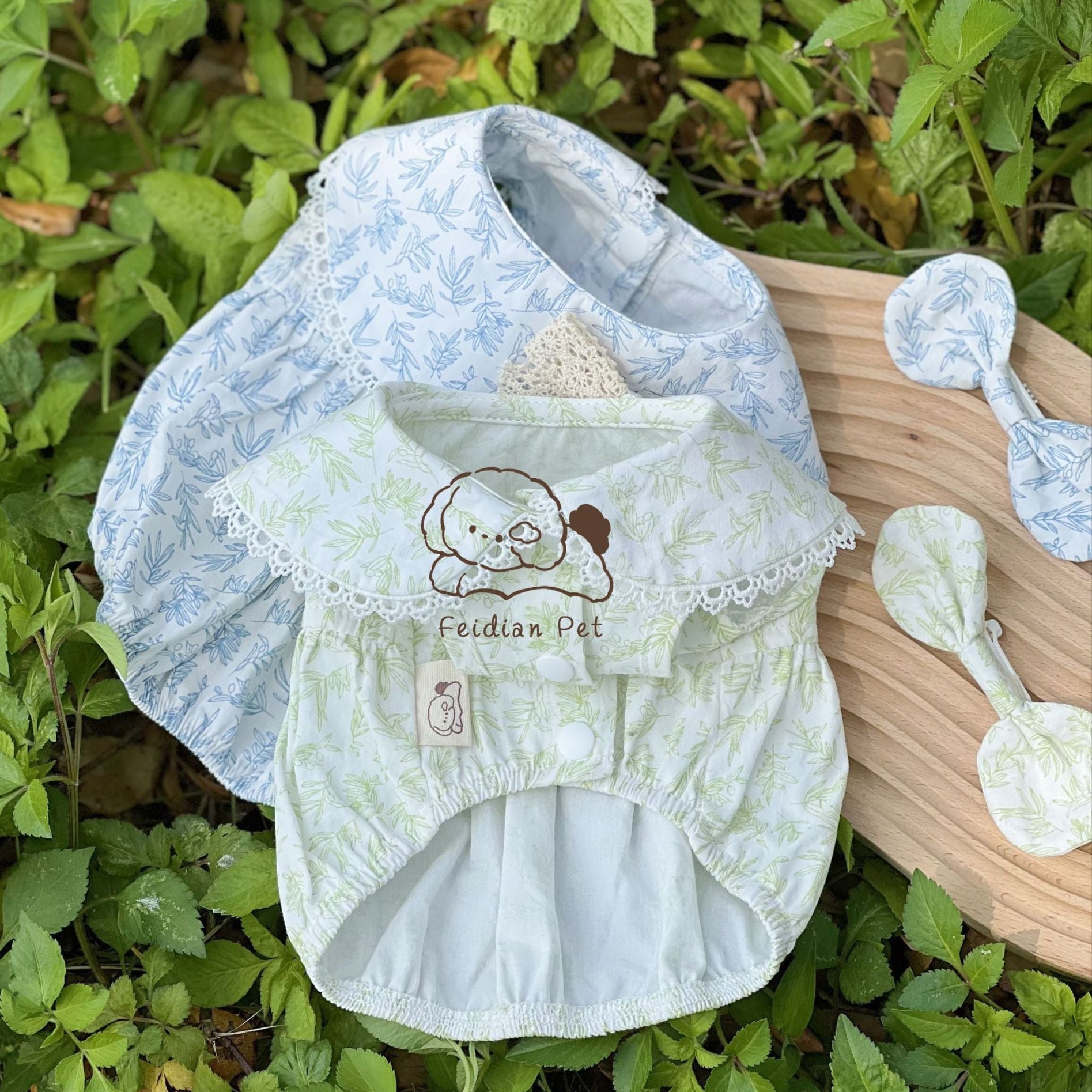 Leaf Printed Dog Dress with Hair Clip