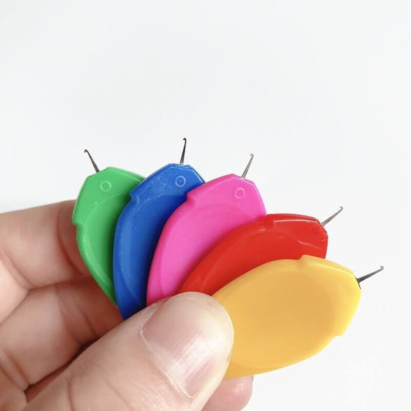 💥  Promotion- SAVE 48% OFF-🧵Simple Needle Threader- BUY MORE SAVE MORE！