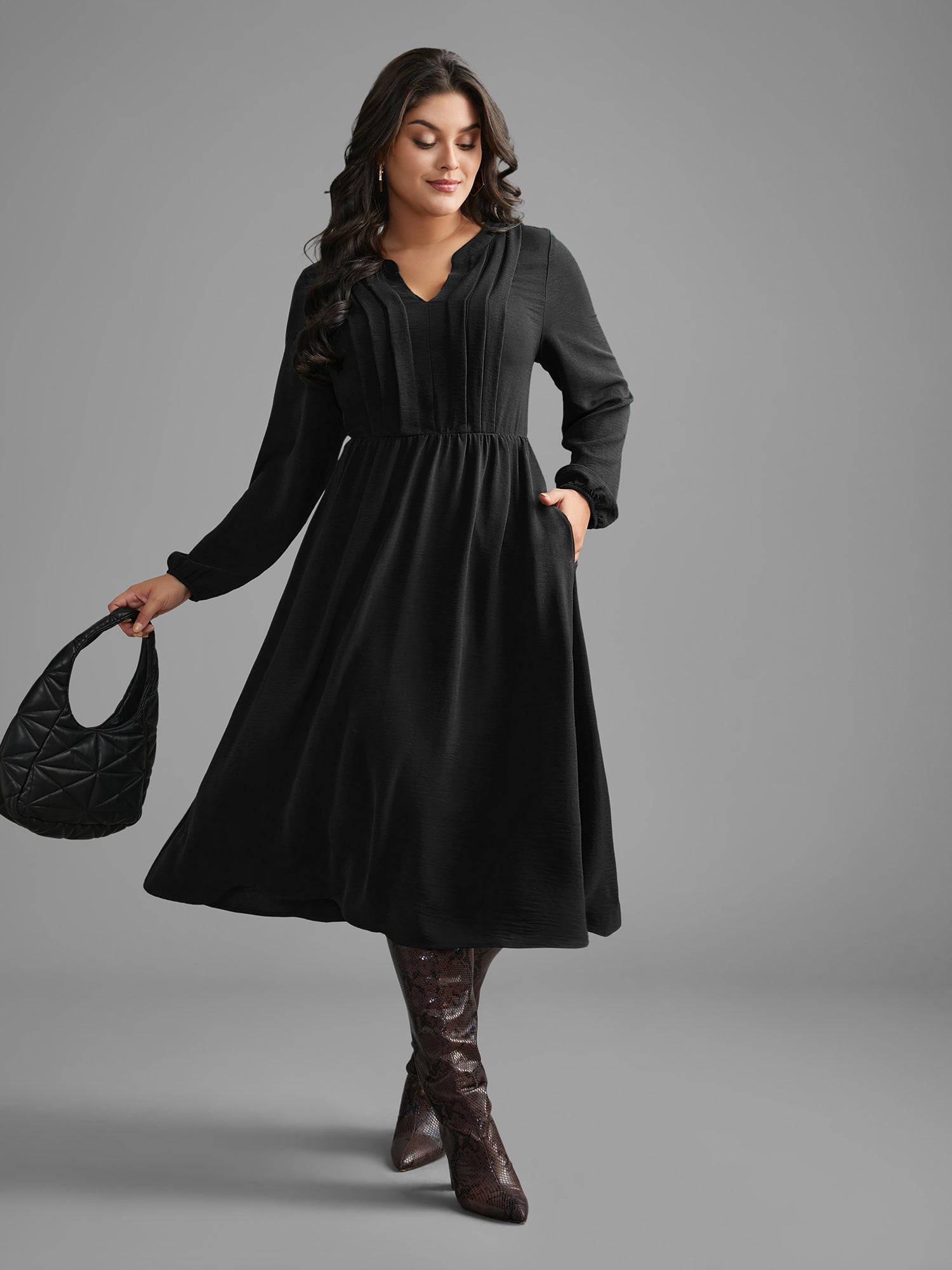 Plain Notched Pleated Midi Dress