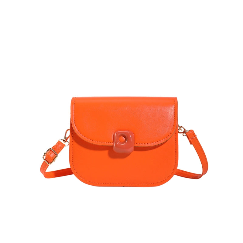 Women's Pu Leather Solid Color Streetwear Semicircle Flip Cover Shoulder Bag Crossbody Bag