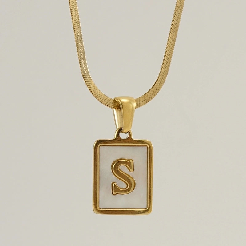Stainless Steel 18K Gold Plated Casual  Plating Inlay Letter Shell Pendant Necklace