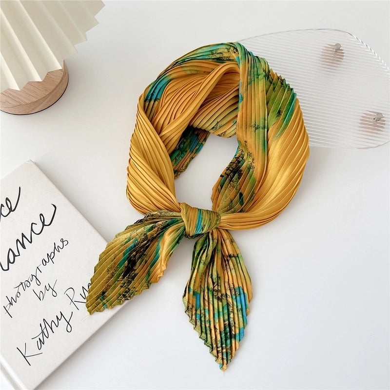 Women's Cartoon Style Minimalist Color Block Polyester Printing Silk Scarf