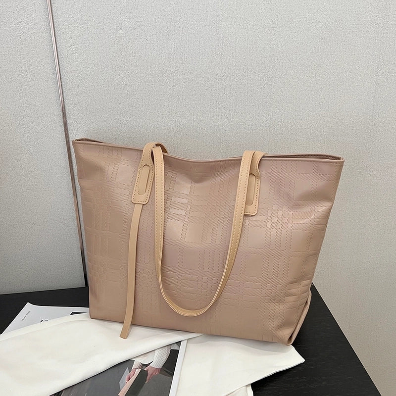 Women's Pu Leather Solid Color Streetwear Square Zipper Tote Bag