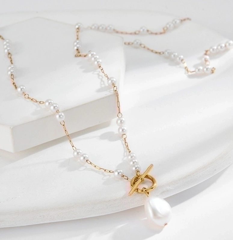 Minimalist Round Pearl 304 Stainless Steel Titanium Steel Artificial Pearls 18K Gold Plated Plating Necklace