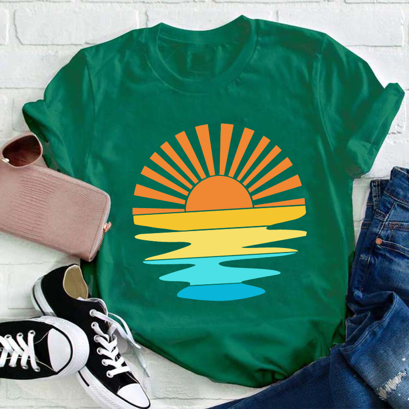 Retro Sunset Rays Wavy Teacher T-Shirt