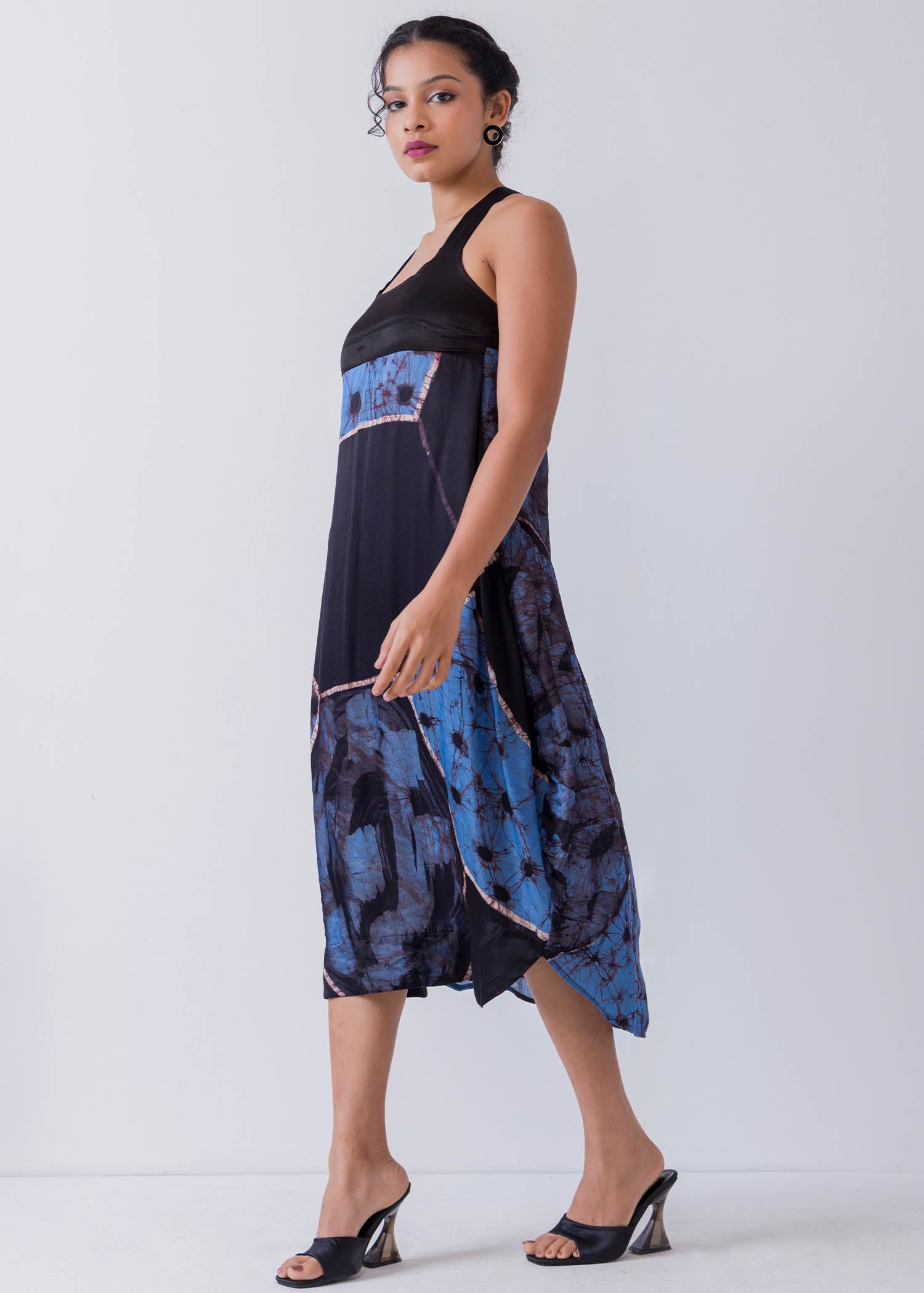 Cross Back Detail Geometric Printed Batik Midi Dress