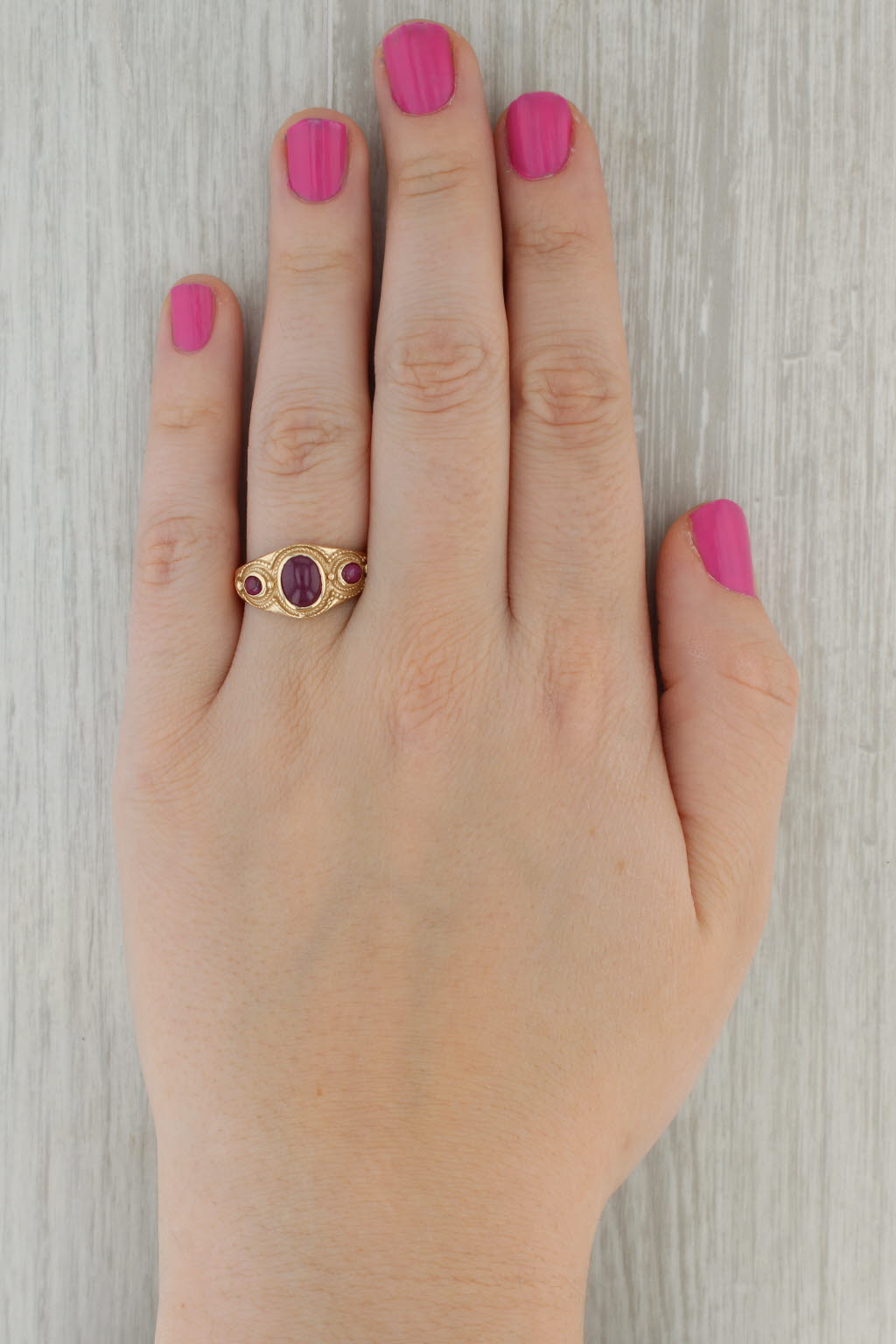 Oval Ruby Cabochon Ring 10k Yellow Gold Size 10