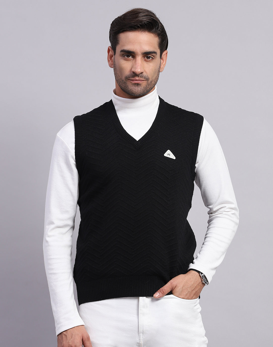 Men Black Self Design V Neck Sleeveless Sweater