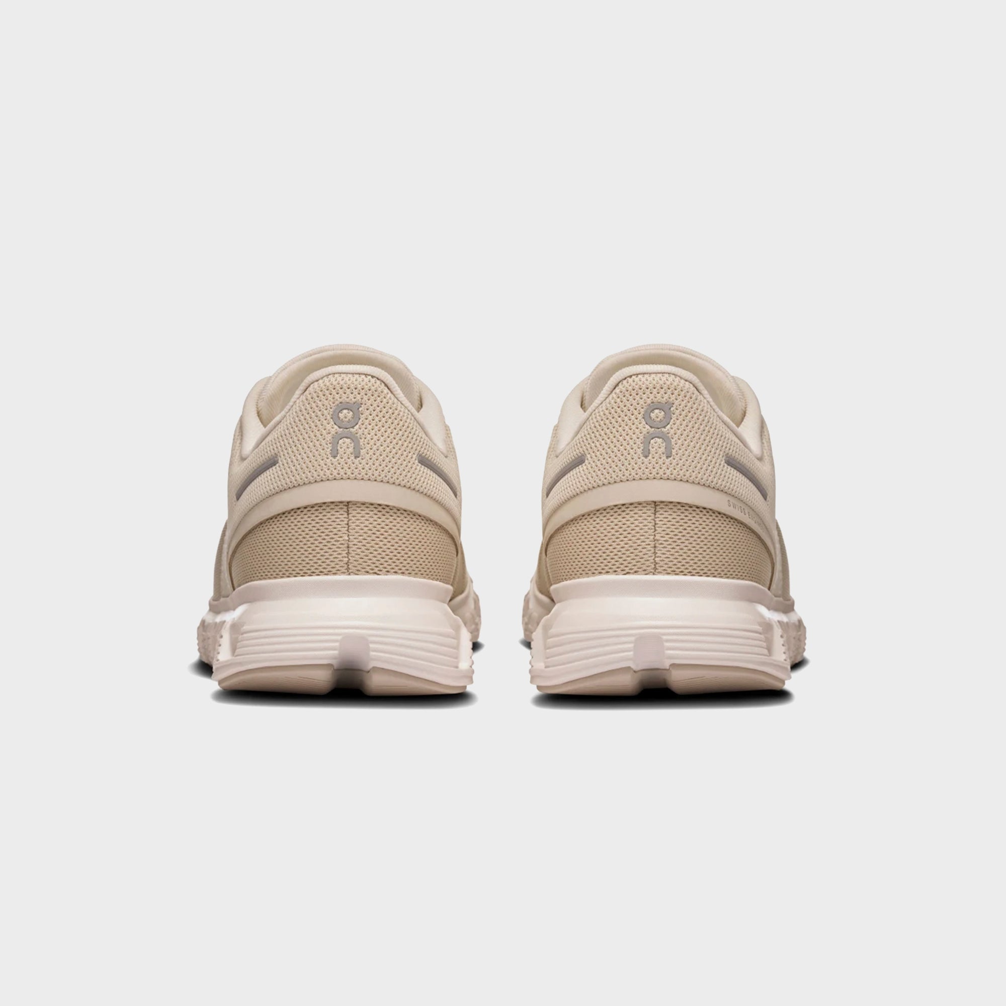 On Running WMNS Cloud 6 - Pearl / White