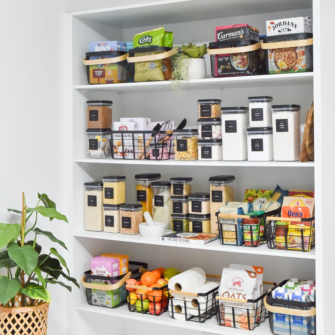 Push Top Pantry Container 850ml - Black Lid