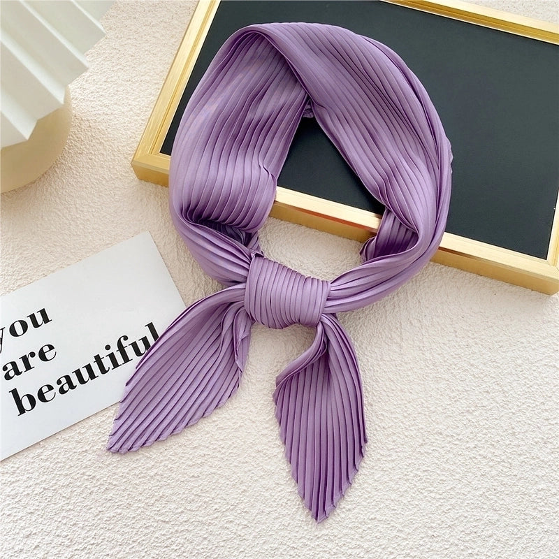 Simple Fold Solid Color Small Square Scarf