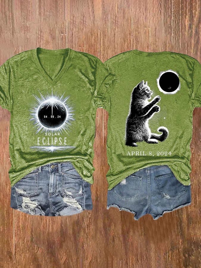 V-neck Retro Cat Hello Darkness My Old Friend Solar Eclipse Of April 8. 2024 Print T-Shirt