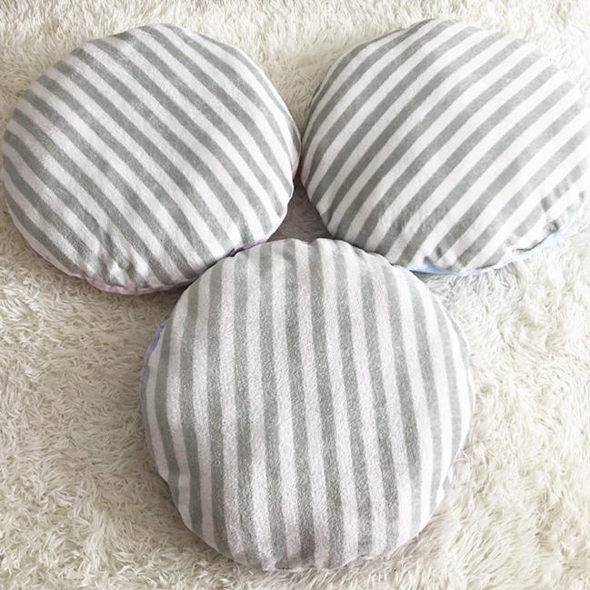 Sweet Soft Striped Bowknot Pillow Dog Cat Bed