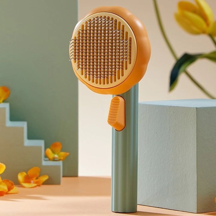 🔥Pumpkin-shaped pet grooming brush🔥