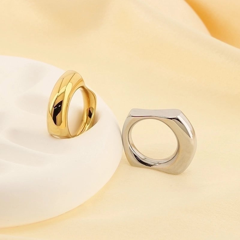 Basic Classic Style Commute Geometric Solid Color 304 Stainless Steel 18K Gold Plated Rings In Bulk