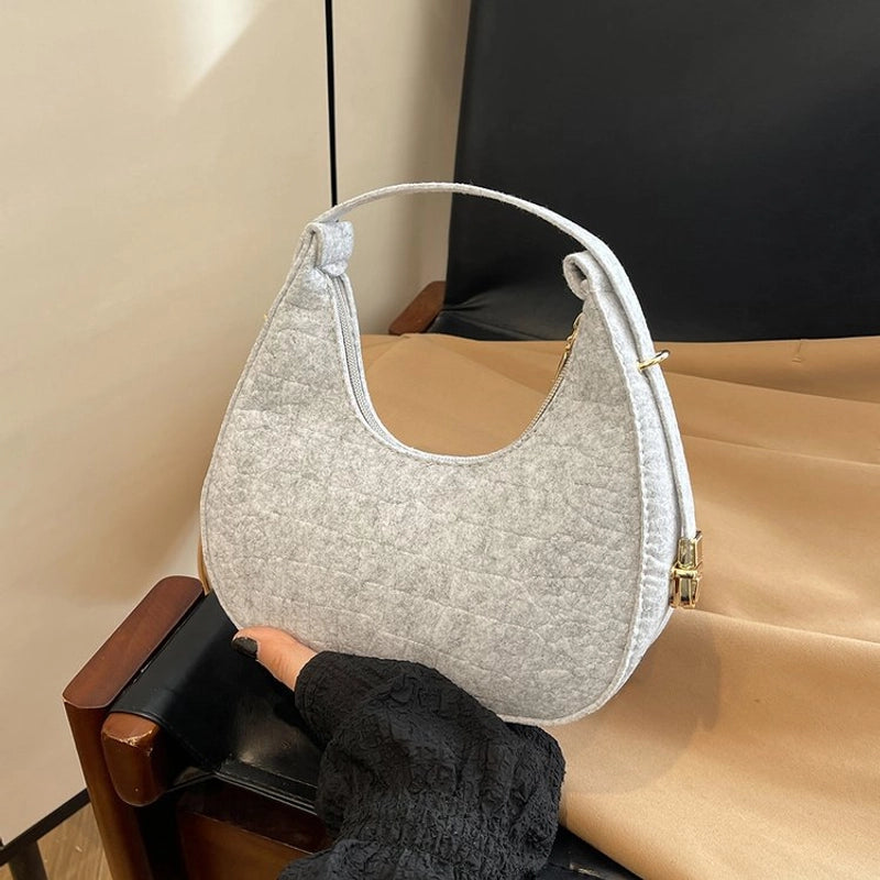 Women's Medium Polyester Solid Color Classic Style Streetwear Sewing Thread Square Zipper Handbag