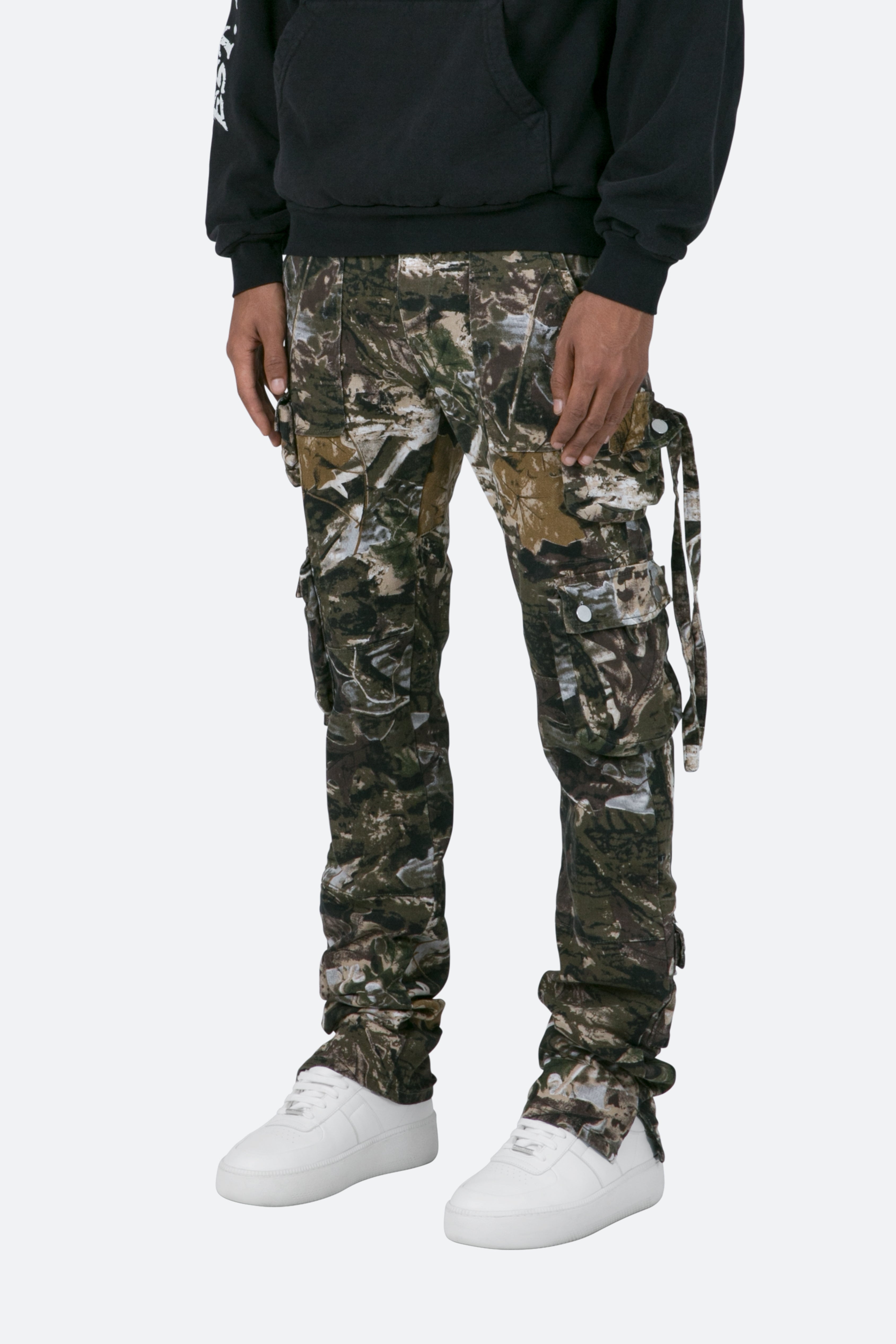 D152 Cargo Straight Denim - Hunter Camo