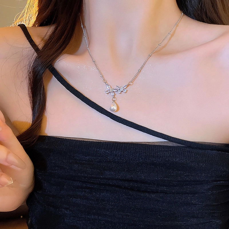 Modern Style Geometric Heart Shape Bow Knot Titanium Steel Copper Plating Inlay Zircon Pendant Necklace