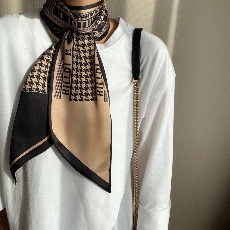 Women's Minimalist Color Block Polyester Printing Silk Scarf
