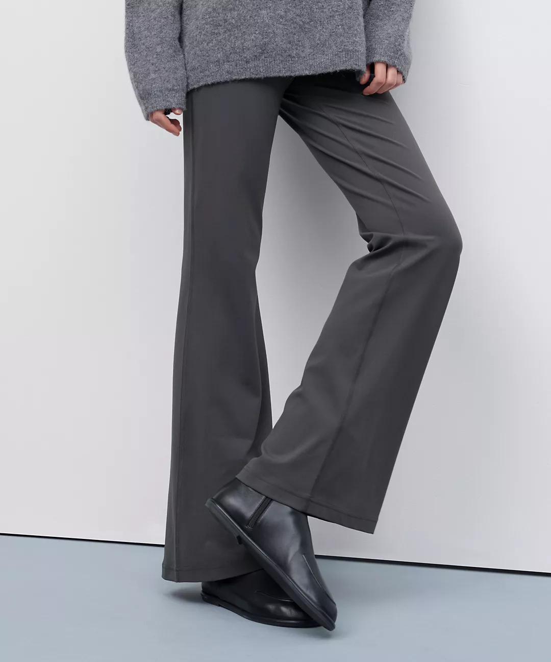 Groove Super-High-Rise Nulu Flared Pant Regular