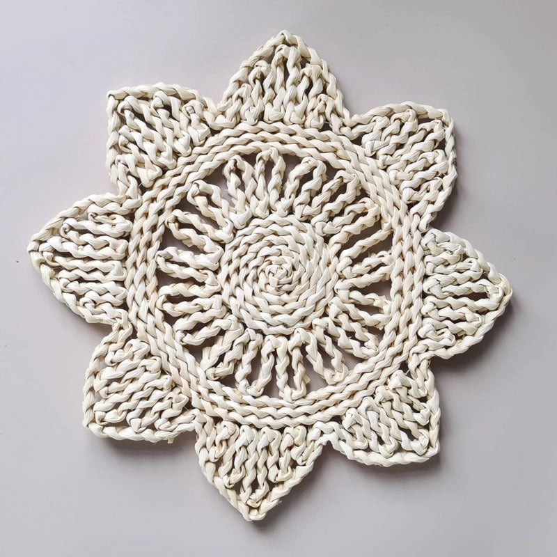 Supply Hand-woven Corn Husk Grass Mat Flower Mat Dining Table Insulation Mat Coaster Western Food Mat Pot Bowl Mat