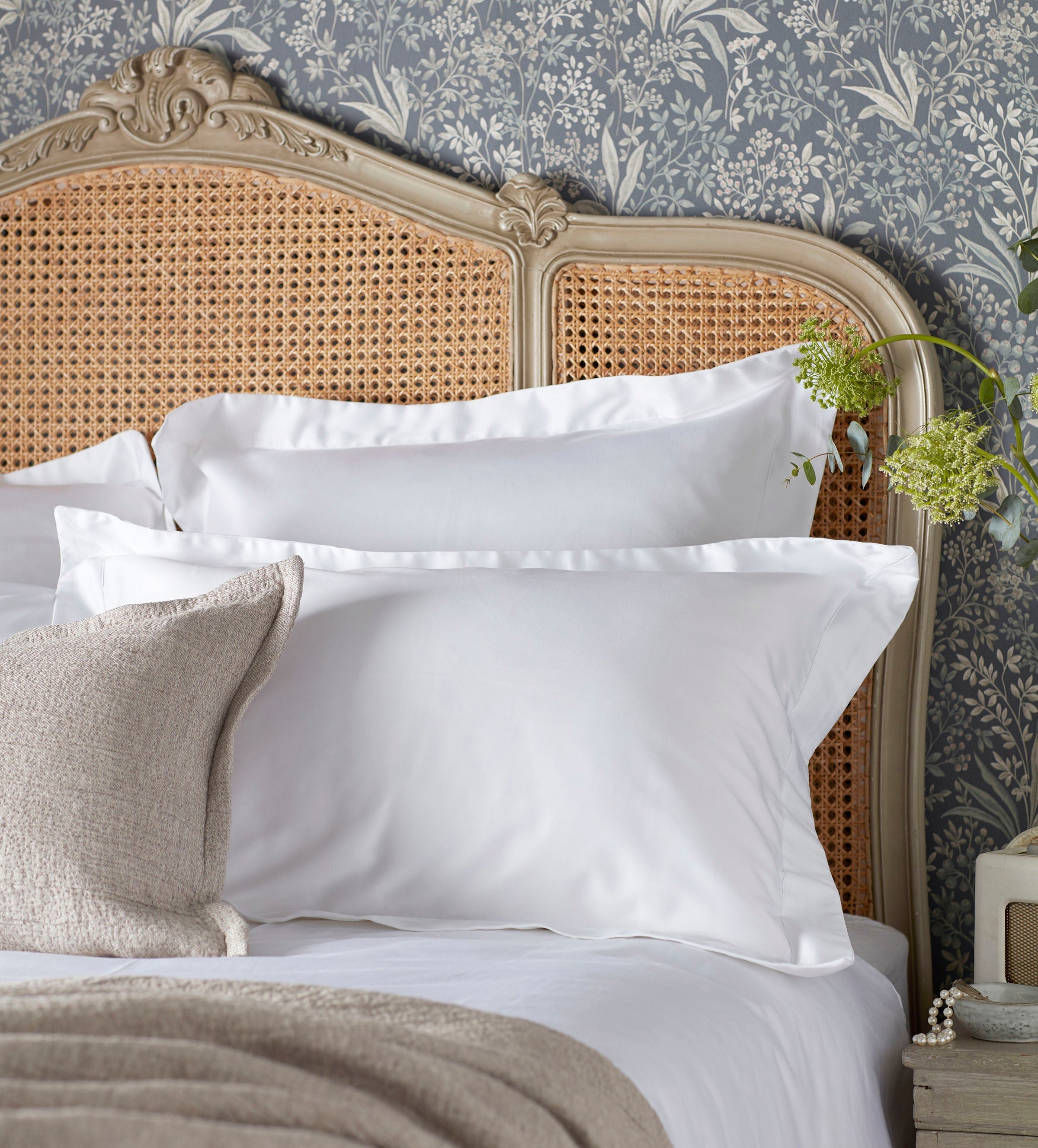 White Luxury 600 Thread Count 100% Cotton Oxford Pillowcase