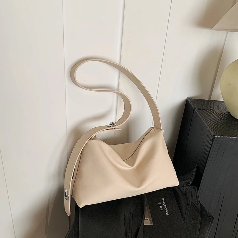 Women's Pu Leather Solid Color Basic Classic Style Sewing Thread Pillow Shape Zipper Shoulder Bag