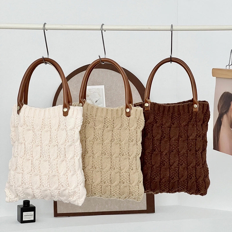 Women's Medium Knit Solid Color Streetwear Square Open Handbag