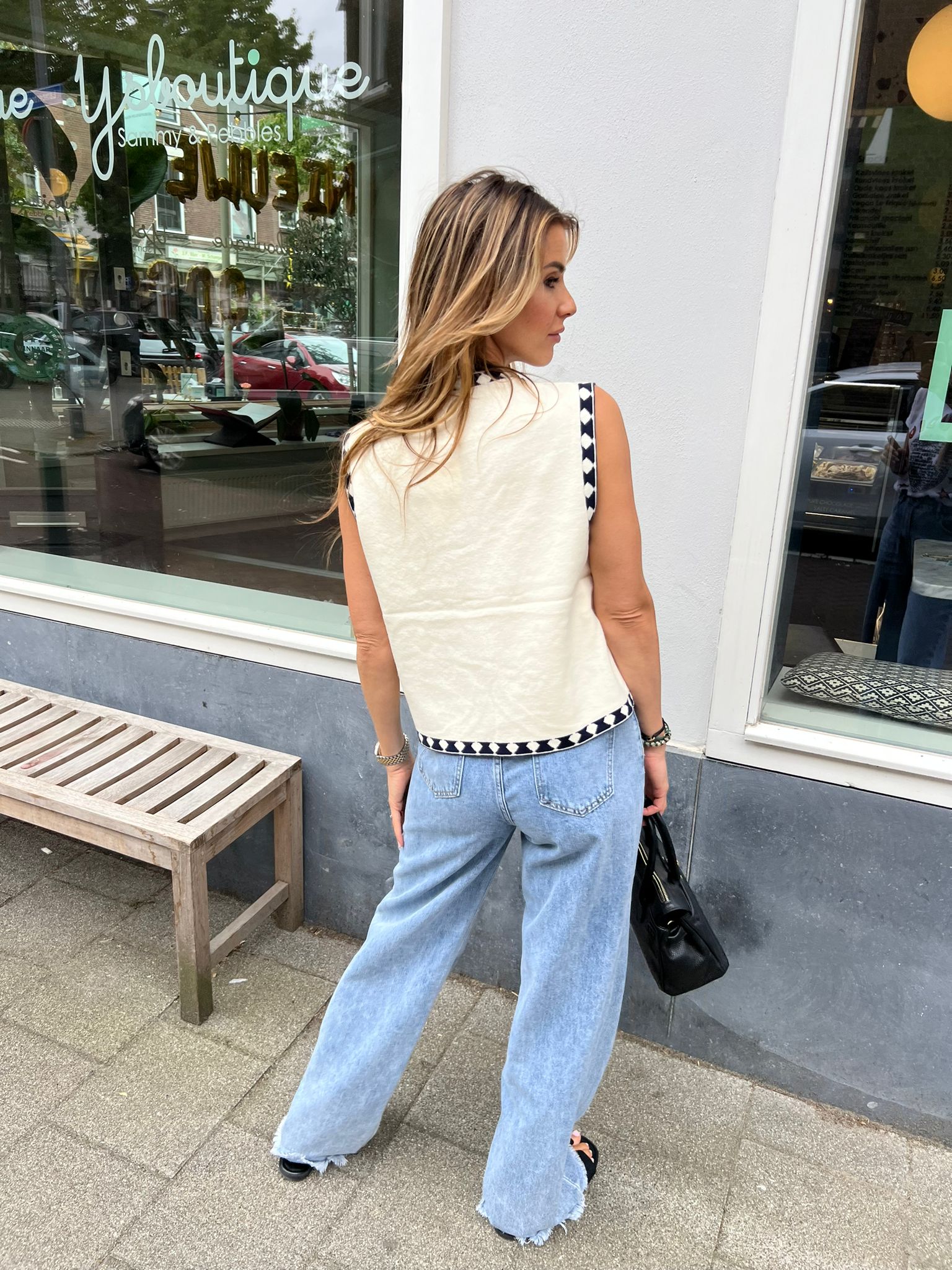 Novi gilet Embroidery beige