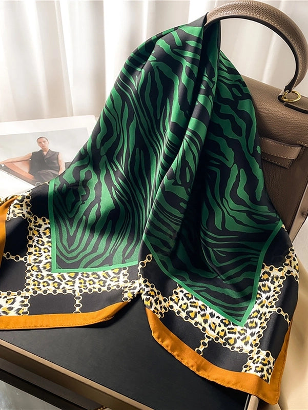 Women's Casual Vacation Chains Print Satin Printing And Dyeing Printing Dyeing Silk Scarf Kerchief Bandanas
