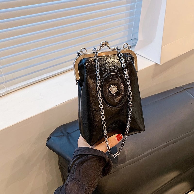 Women's Small Pu Leather Solid Color Streetwear Square Lock Clasp Shoulder Bag Crossbody Bag Chain Bag