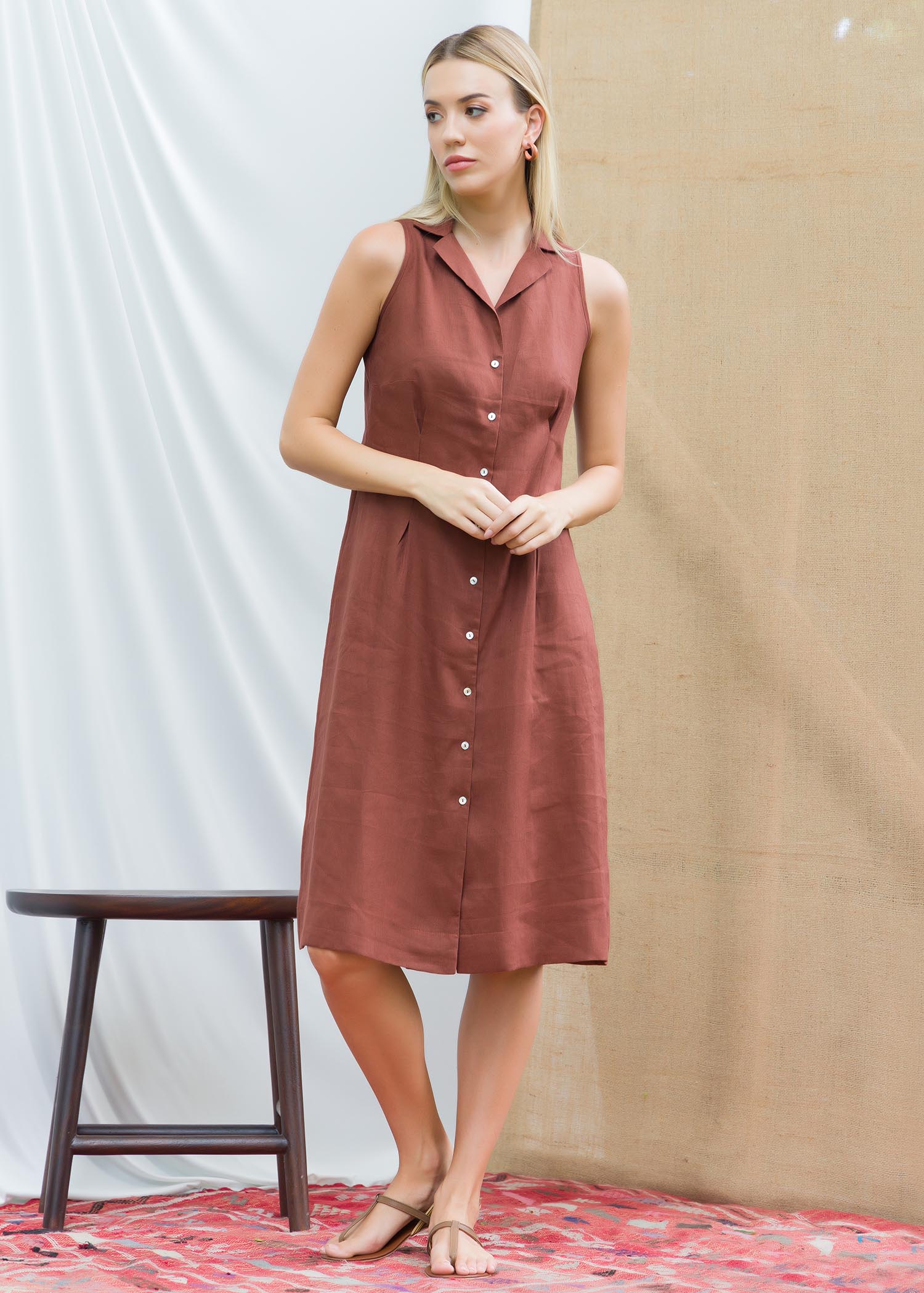Sleeveless button down dress